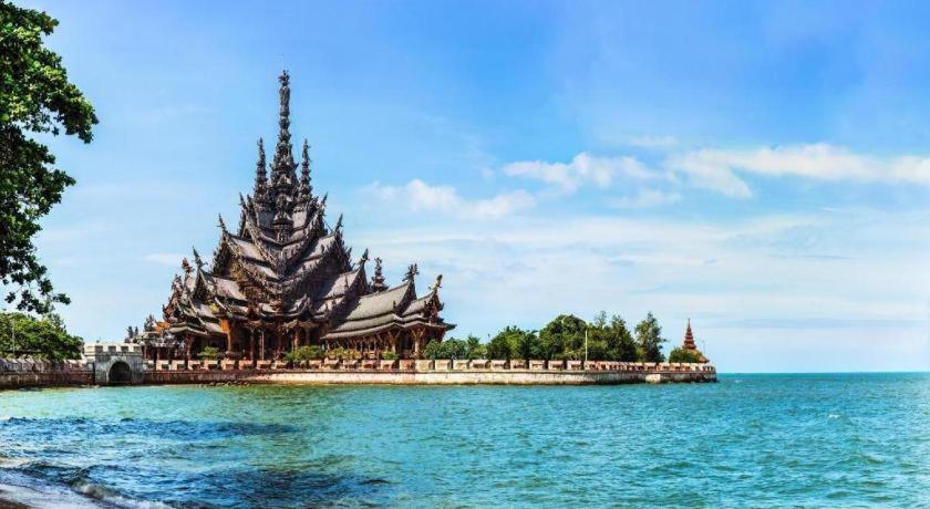 Prima House Pattaya.